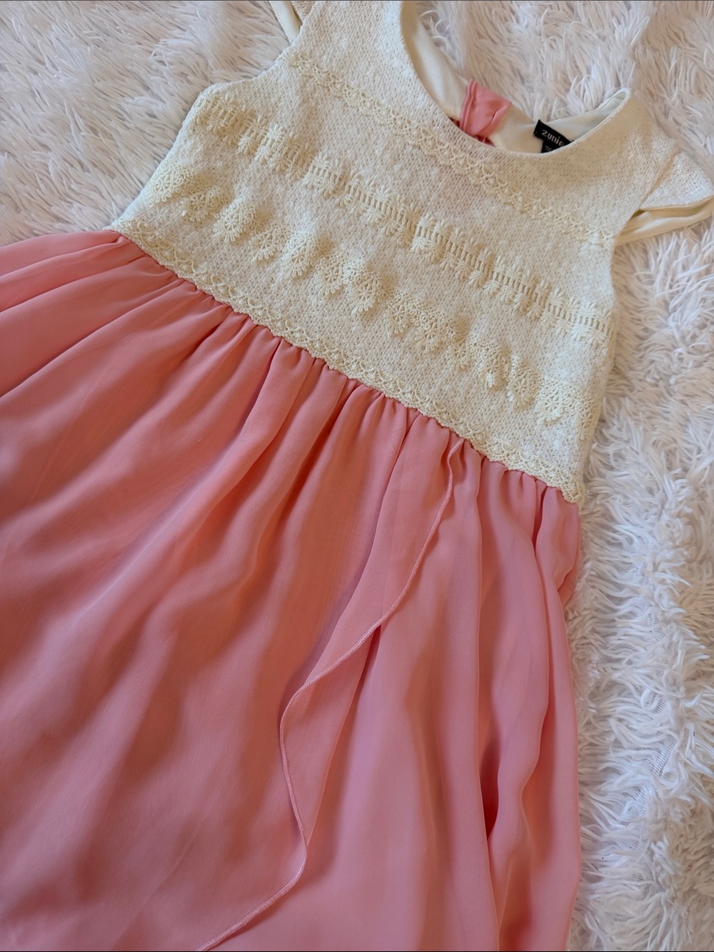 Zunie Girls Cream Lace Dress with soft Pink Lining and Bow for Girls size 16